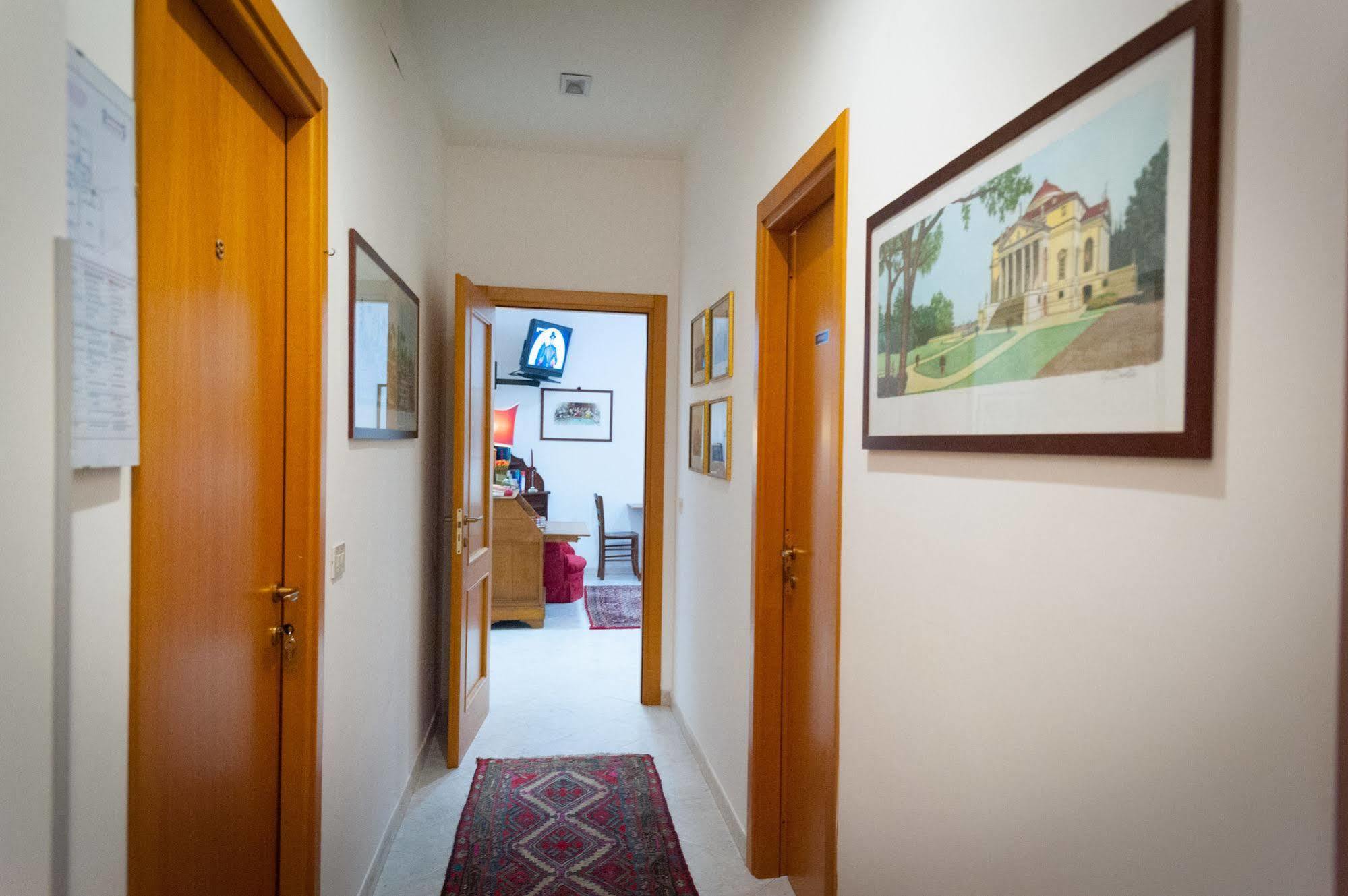A Casa Di Serena A San Pietro Roma Eksteriør billede